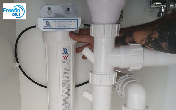 Freeflo Plus undersink water filter system